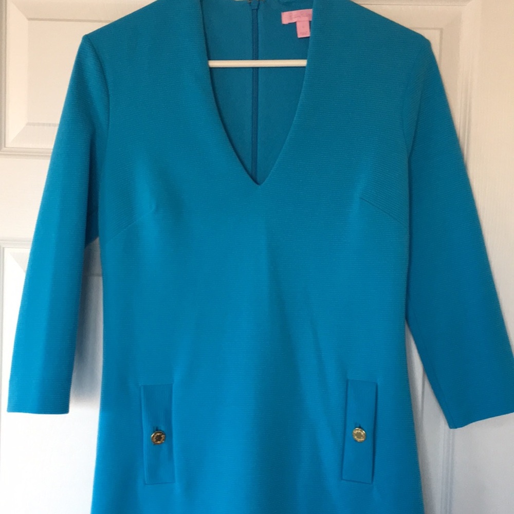 Blue Lilly Pulitzer dress. Size small. Worn once. - Picture 4 of 6